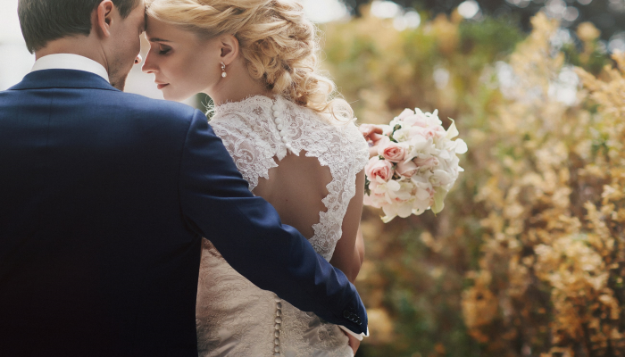 wedding-couple-in-italy